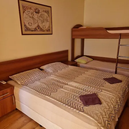 Kalin Complex Aurelia-ravda 公寓 内塞伯尔